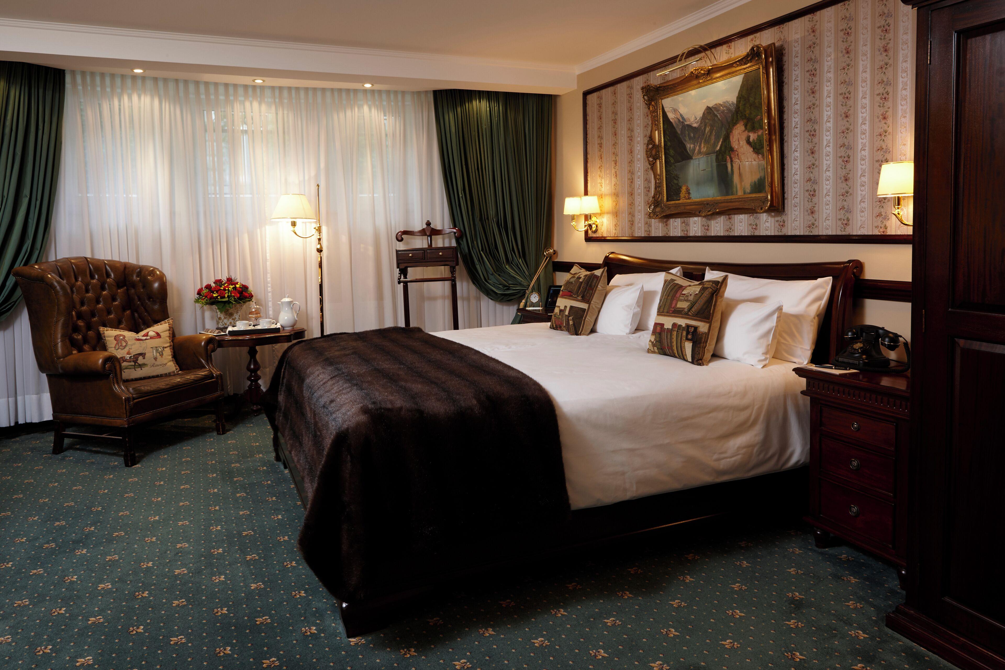 Achenbach 4* Dusseldorf